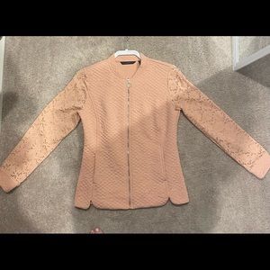 Isaac Mizrahi zip front jacket with lace sleeves